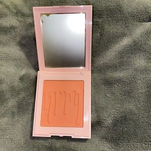 Kylie cosmetics blush
